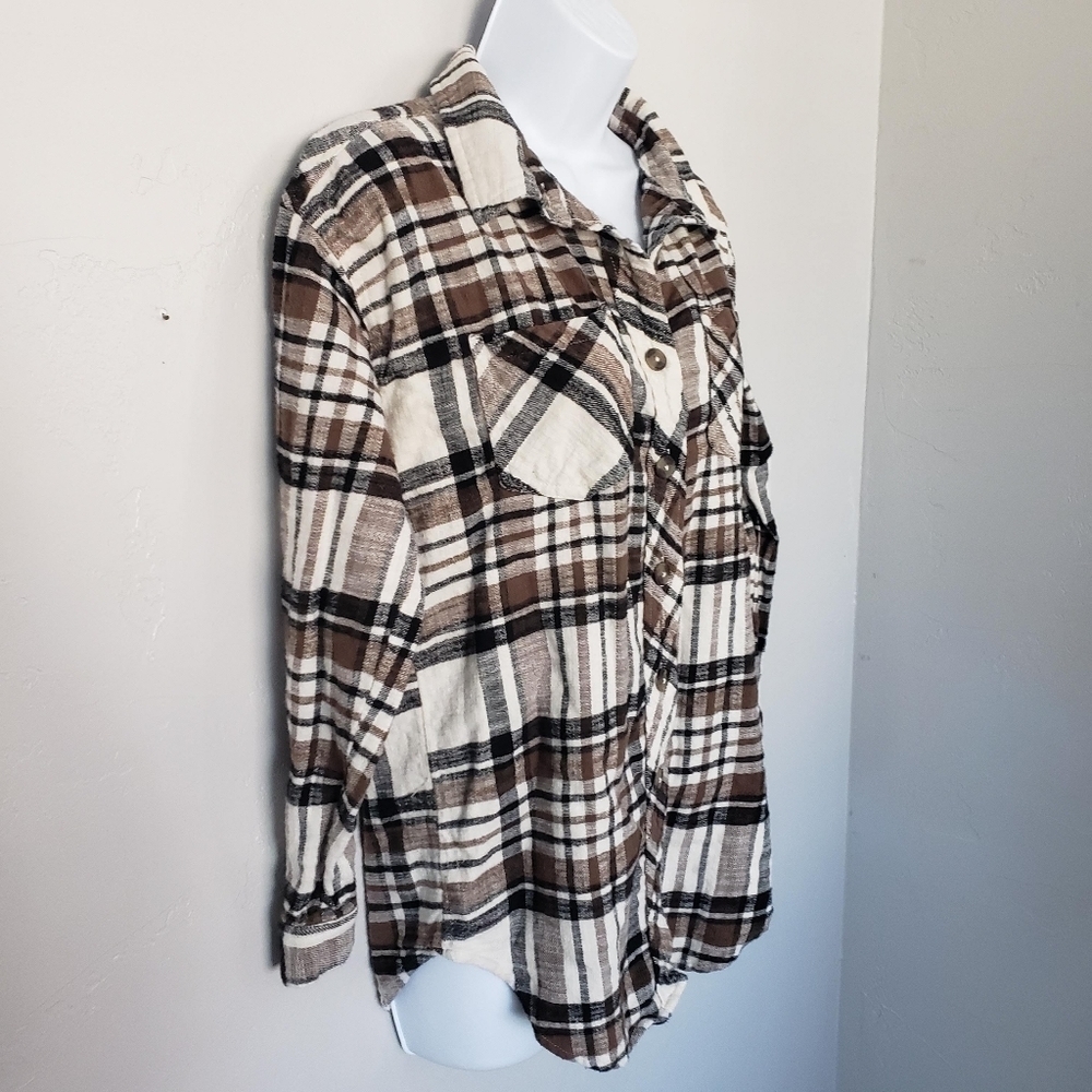 Maurices XS Brown Black Ivory Plaid Button Up Flannel Shirt Long Sleeve Shacket - Picture 3 of 8